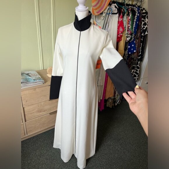 Black & White Color-block Structured Turtleneck Long-Sleeve A-line Gown Dress S - Picture 2 of 16